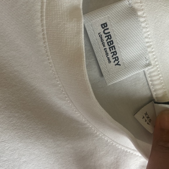 Burberry shirt - Picture 2 of 4